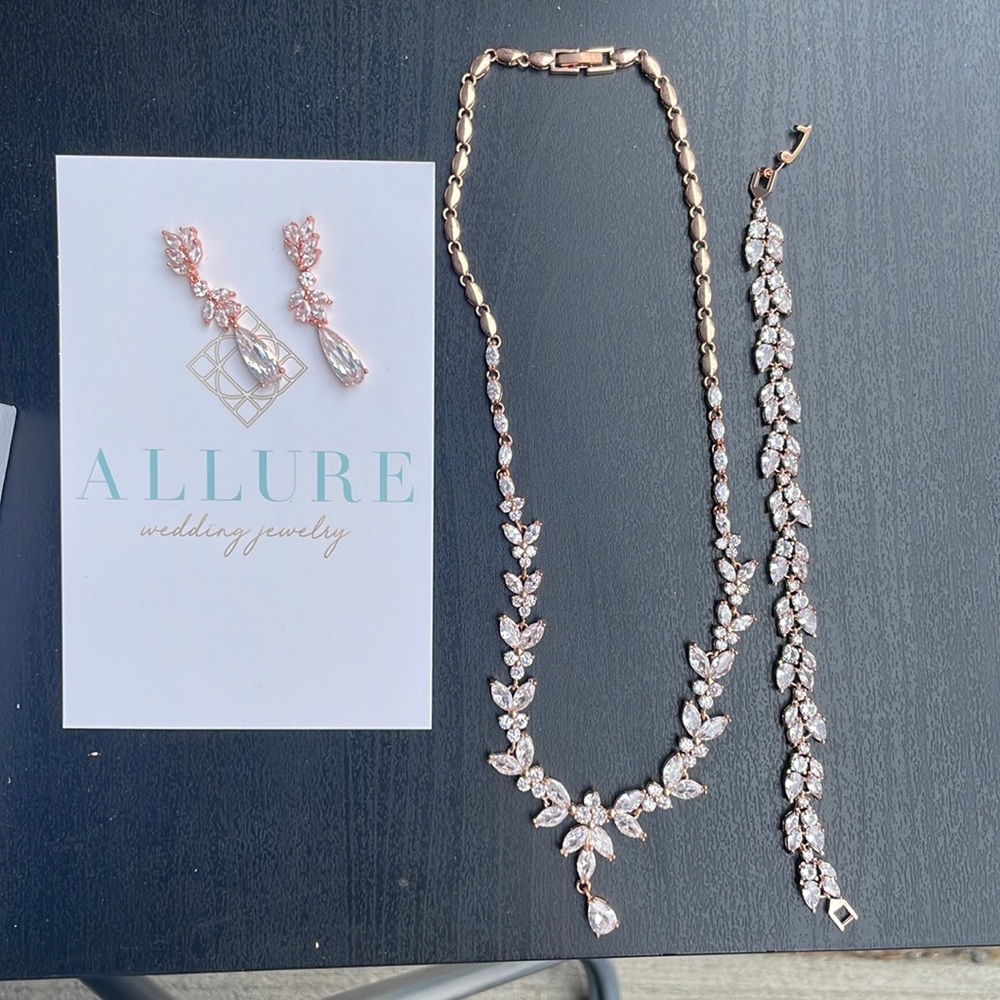 Rose Gold Wedding Jewelry Set
